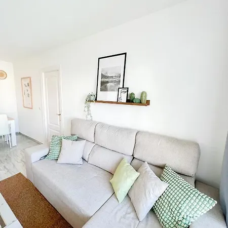 Apartment Cozy With Pool