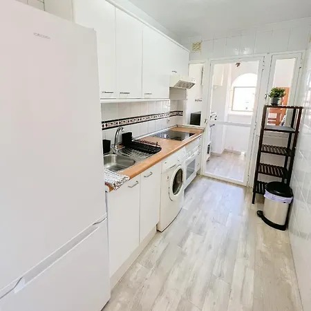 Cozy With Pool Apartment Torremolinos